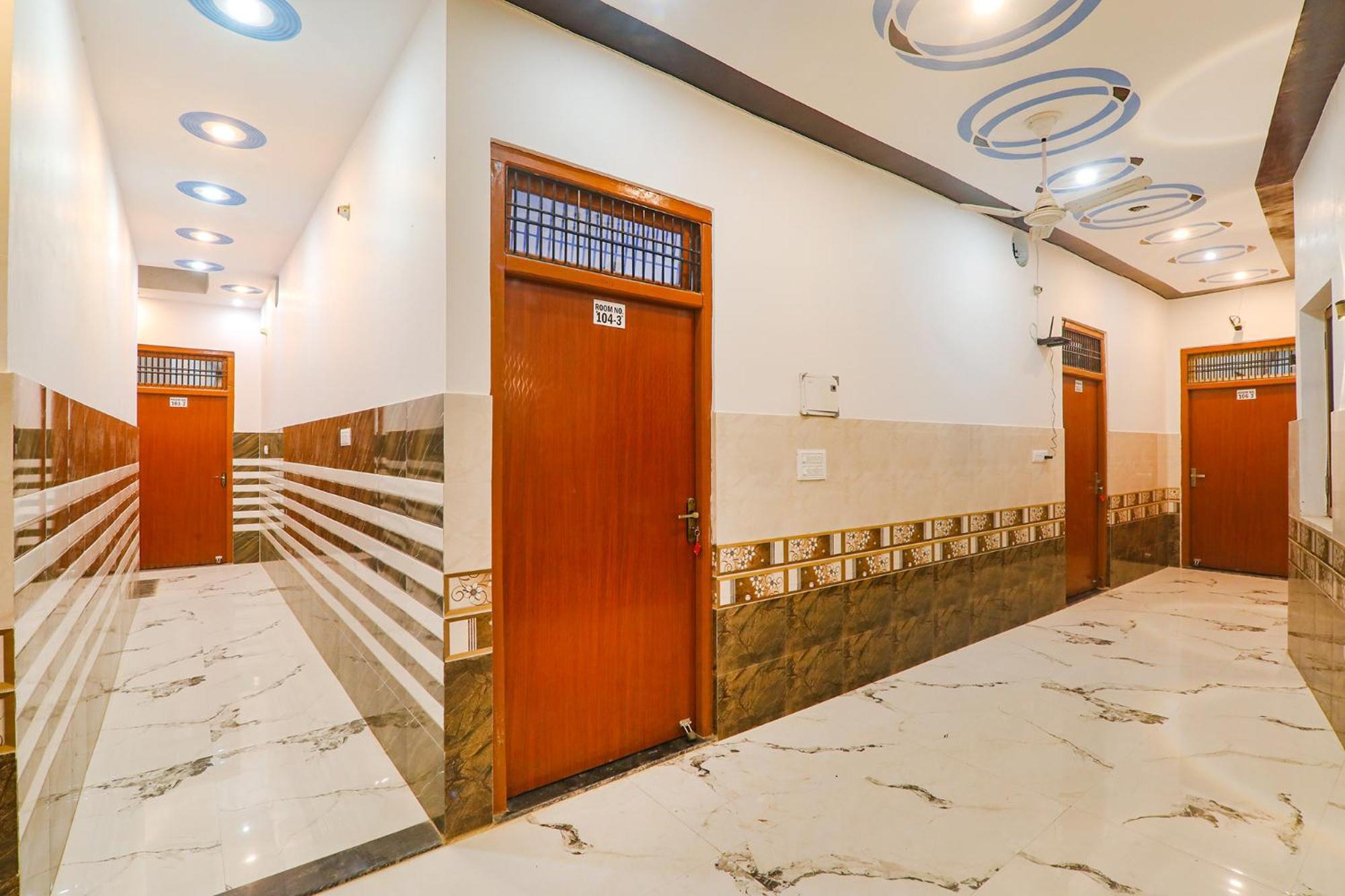 Fabexpress Shree Siya Raman - 500M From Shri Ram Janam Bhumi Hotel Ayodhya Ngoại thất bức ảnh